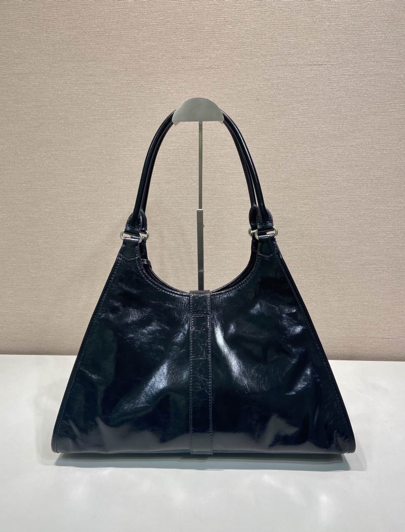 Pra*a top handle bags